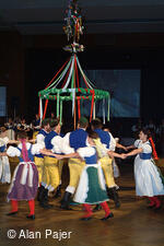 Národní krojový ples