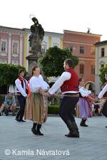 * Z DĚNÍ VE MĚSTĚ